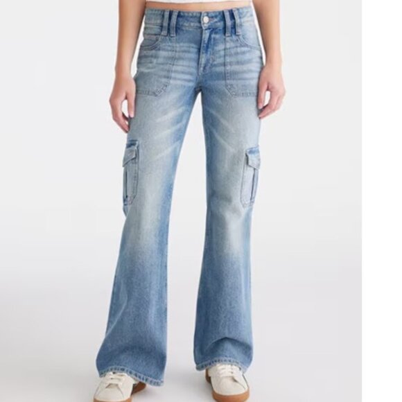 Aeropostale Flare Mid-Rise Utility Cargo Stretch Jeans Style 7001 NWT - Picture 1 of 12